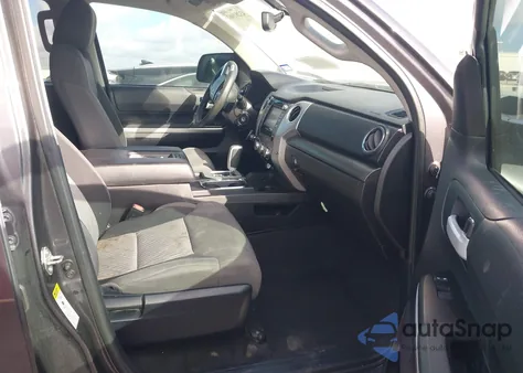 2016 Toyota Tundra Sr5 5.7L V8 из США, поврежденный, VIN 5TFEW5F18GX200272